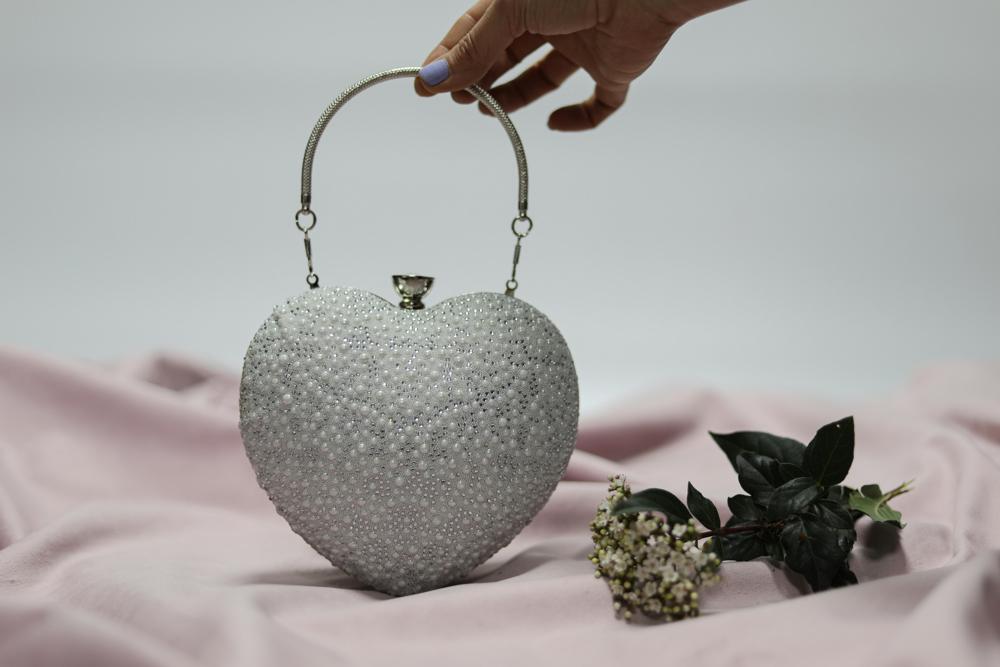 Clutch purses